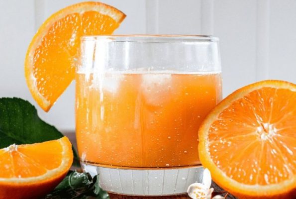 Juicing doesn’t remove all fiber — it changes how your body receives it for easier digestion and steady energy. Use Discount Code RAWFOODFEAST to save on Hurom & Nama juicers, the Nama M1 plant-based nut milk maker, and accessories. Raw Food Feast by Mirjam Henzen.